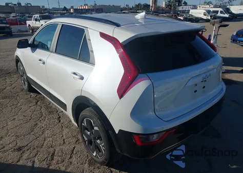 2025 Kia Niro Wind from USA, damaged, VIN KNDCR3L18S5142482